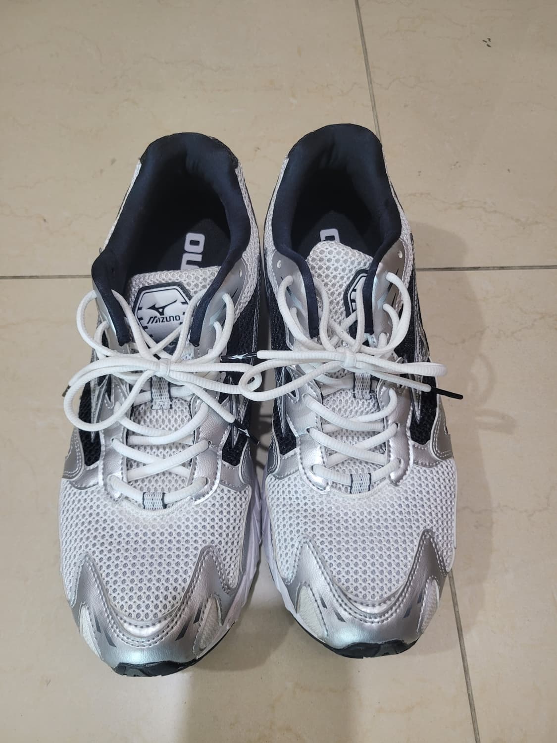 미즈노 웨이브라이더10 285 상품이미지1