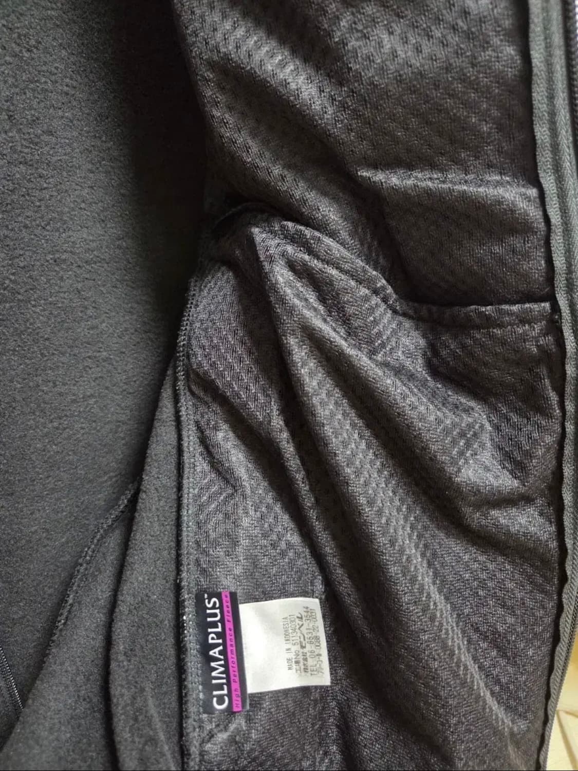 몽벨 CLIMAPLUS 플리스 베스트 블랙 M 상품이미지3