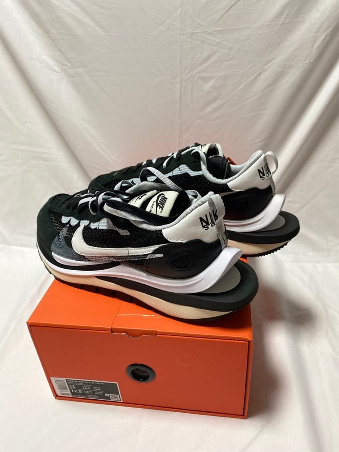 나이키 사카이 베이퍼와플 검흰(나이키코리아탭,새상품,290사이즈) 상품이미지2