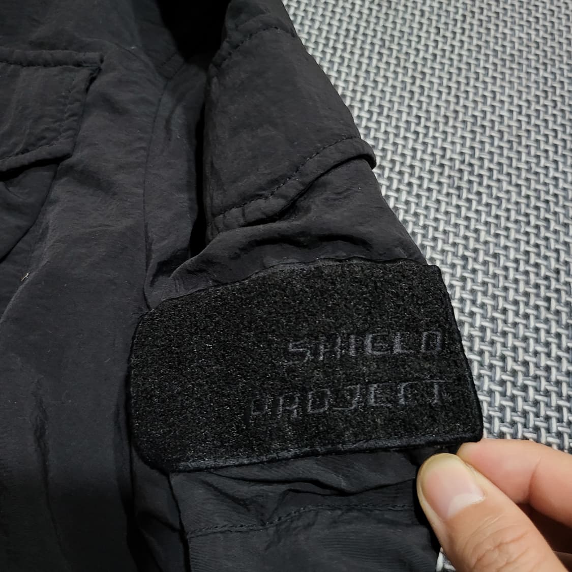 kinloch 킨록앤더슨 퍼프테크 유틸리티 후드 자켓 블랙 (100) 상품이미지5