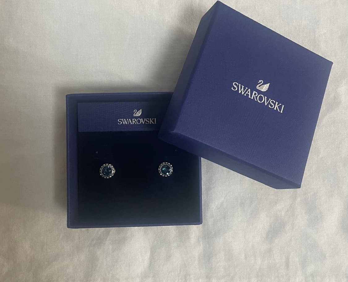 스와로브스키 정품 엔젤릭 크리스탈 스터드 이어링 귀걸이angelic 상품이미지6