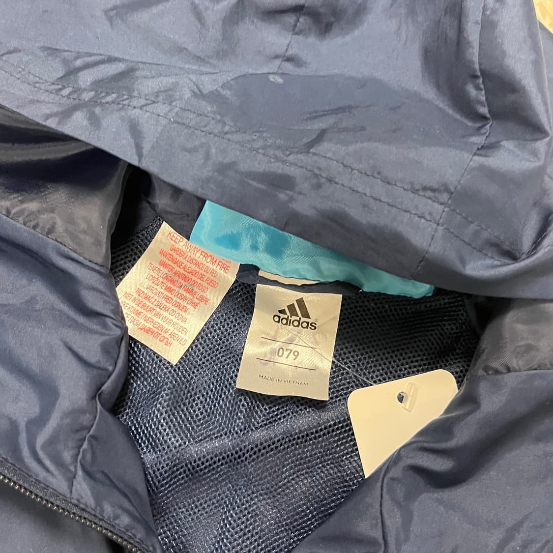 아디다스 수원블루윙즈 바람막이 상품이미지3