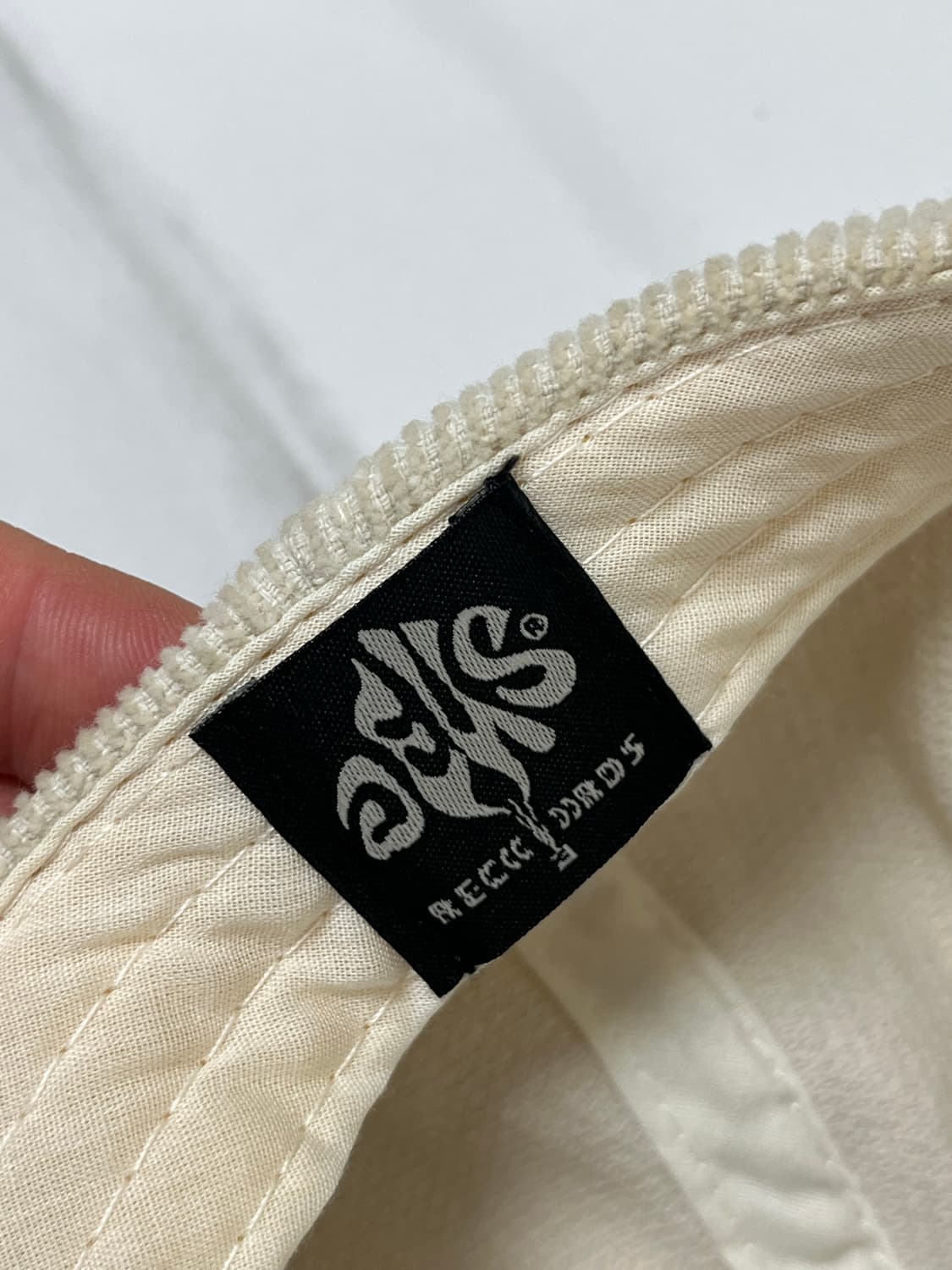 데우스 엑스 마키나 코듀로이 볼캡 모자 상품이미지7