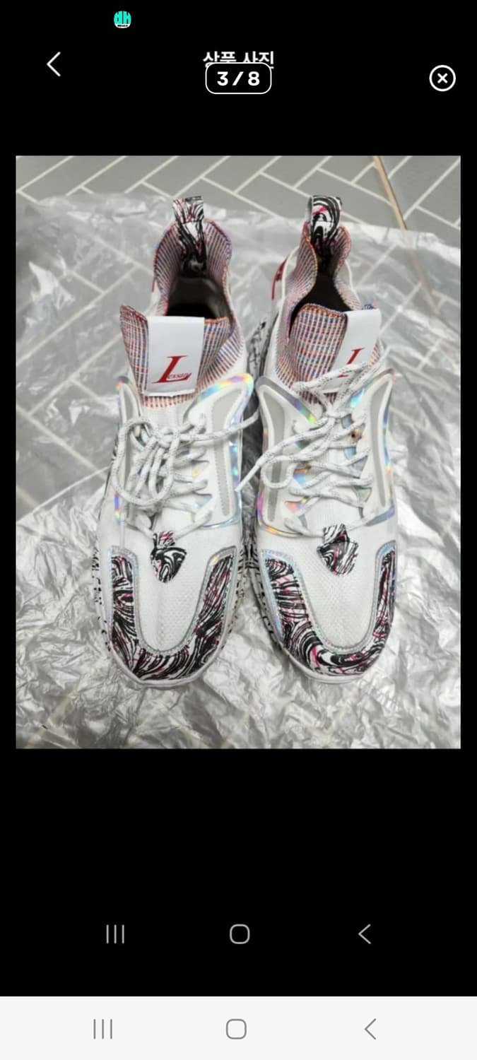 렉산 화이트 패턴 스니커즈 300 상품이미지2