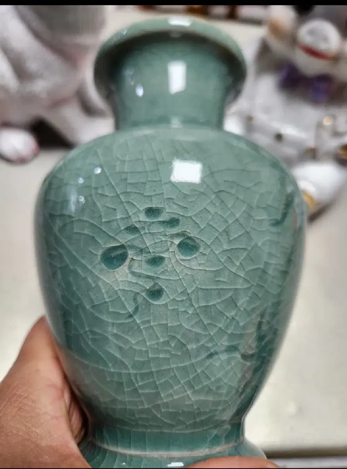 학이 날고있는 아담한 청자 도자기 상품이미지5