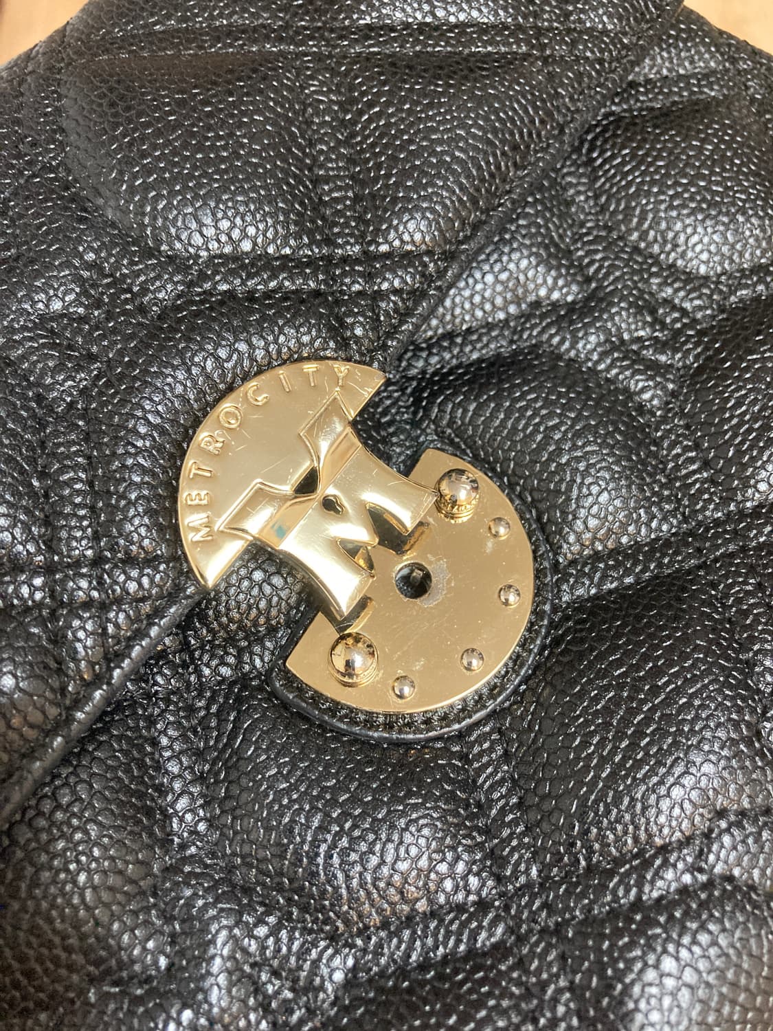 메트로시티 크로스백 상품이미지3