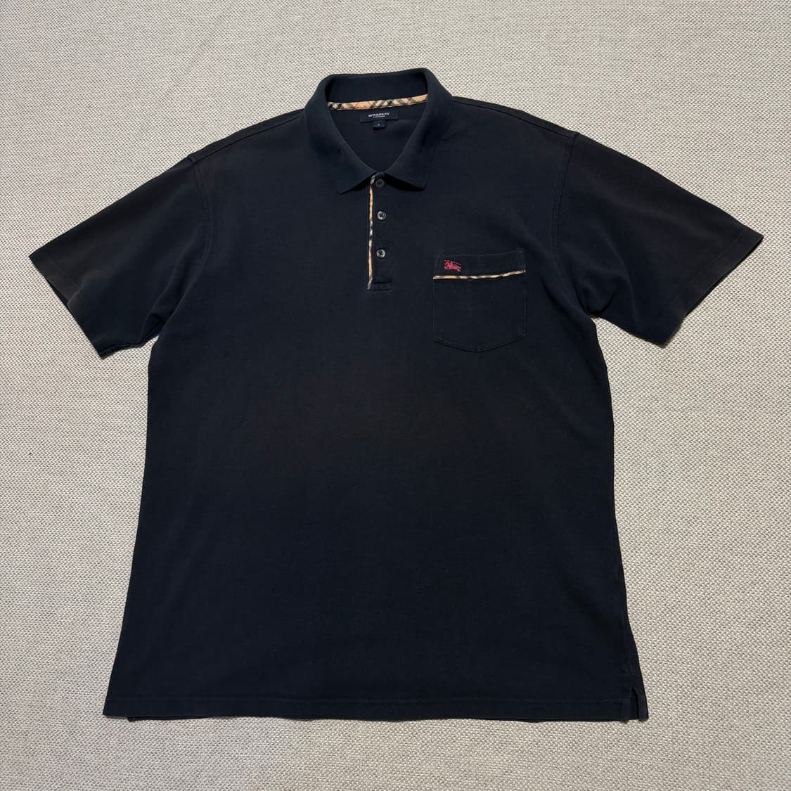 버버리 런던 빈티지 포켓 카라티 상품이미지1