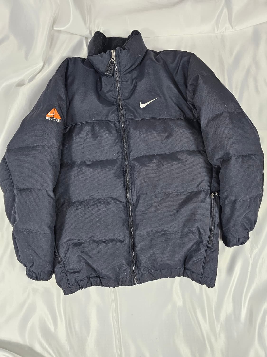 나이키acg패딩 상품이미지1