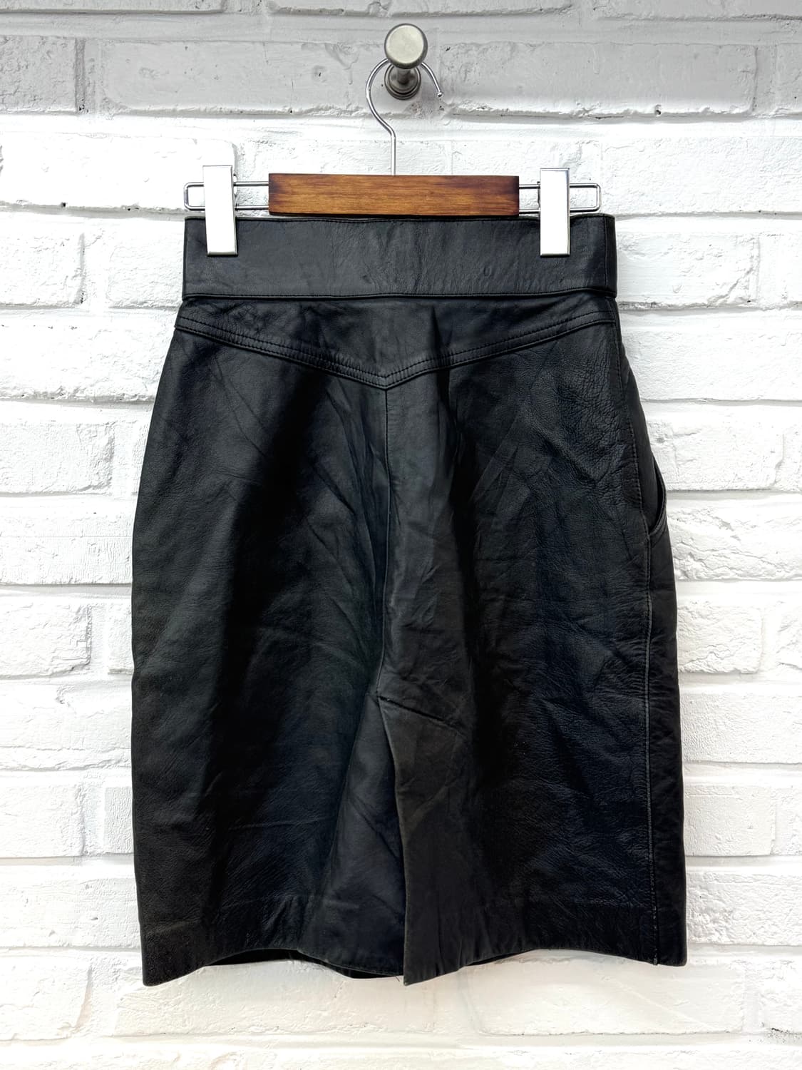 Pinky&dianne 블랙 양가죽 스커트 상품이미지4