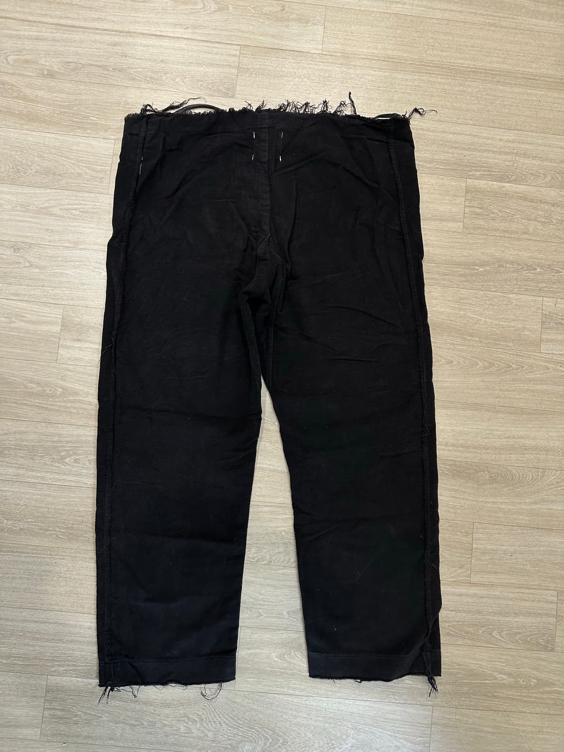 솔로이스트 데끼컷팅 스웻팬츠 48 상품이미지2