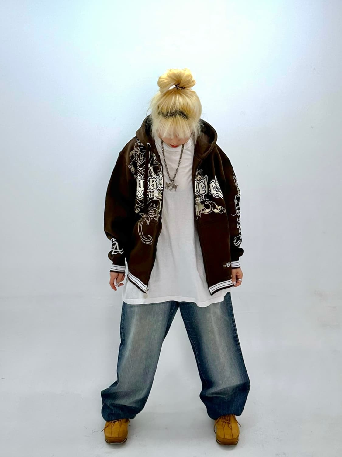 VICTORIOUS URBAN COUTURE 빅토리어스 치카노 후드집업 상품이미지3