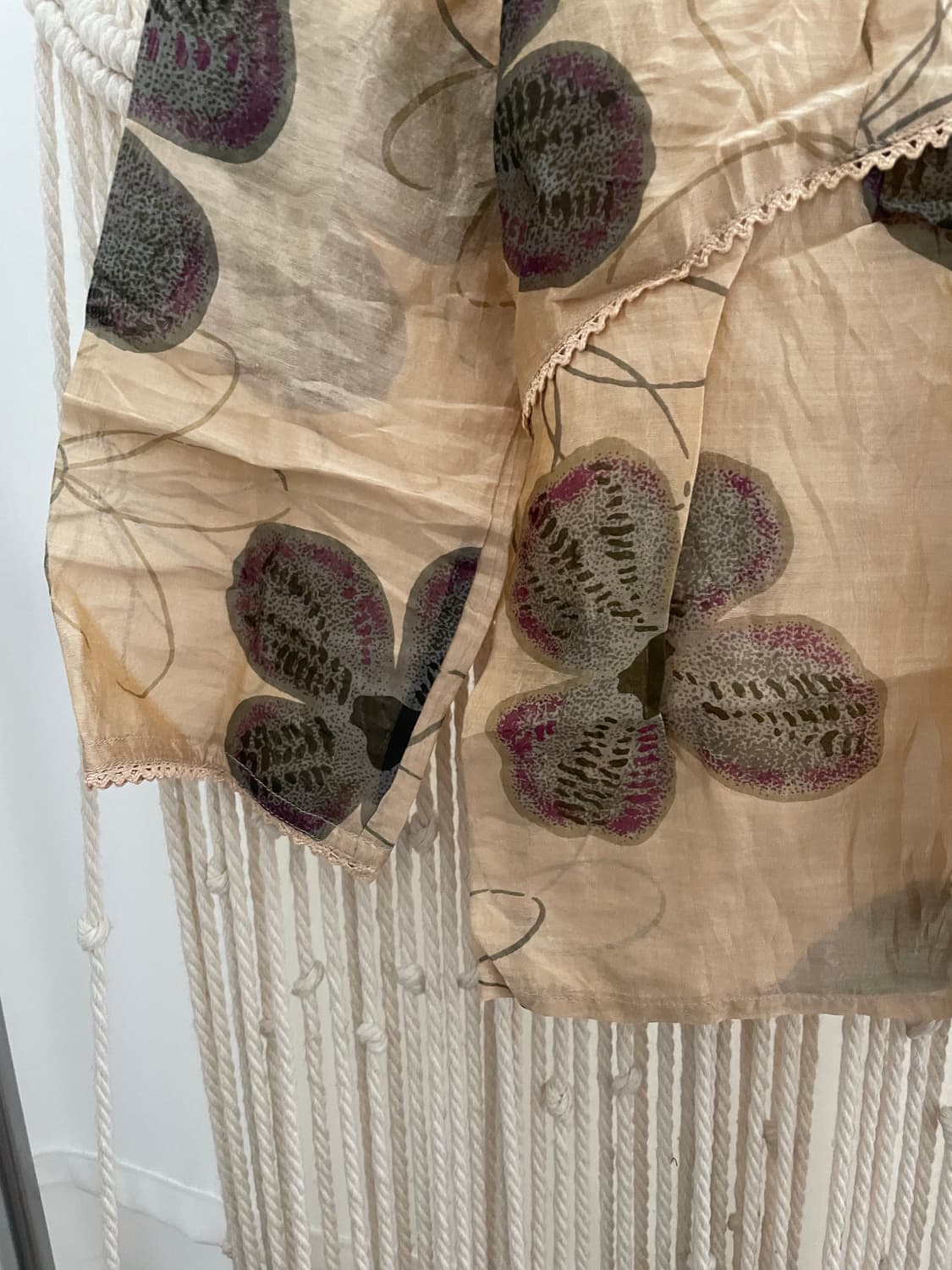 로맨틱 꽃 베이지 블라우스 상품이미지5