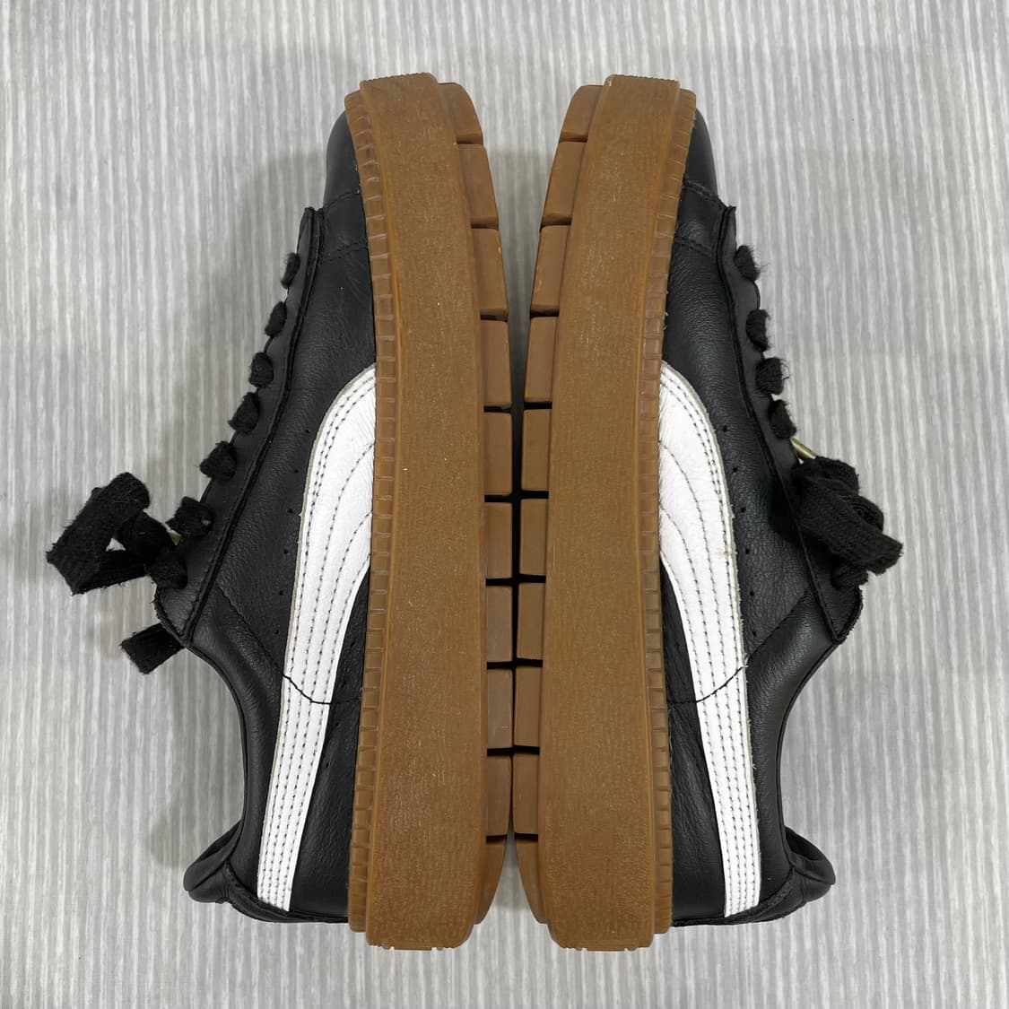  595) 푸마 바스켓 플랫폼 트레이스 스니커즈 230mm 상품이미지5