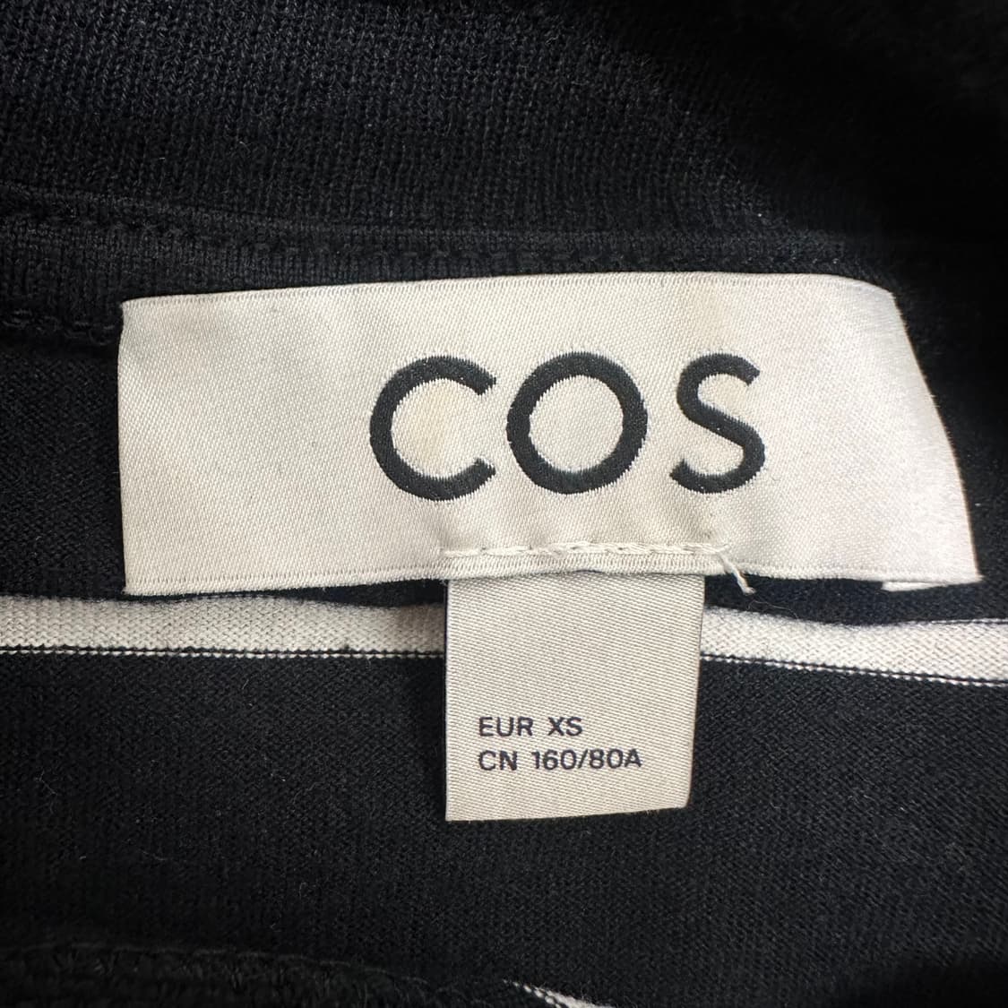 COS 코스 여성 스트라이프 반팔티셔츠 XS 상품이미지3