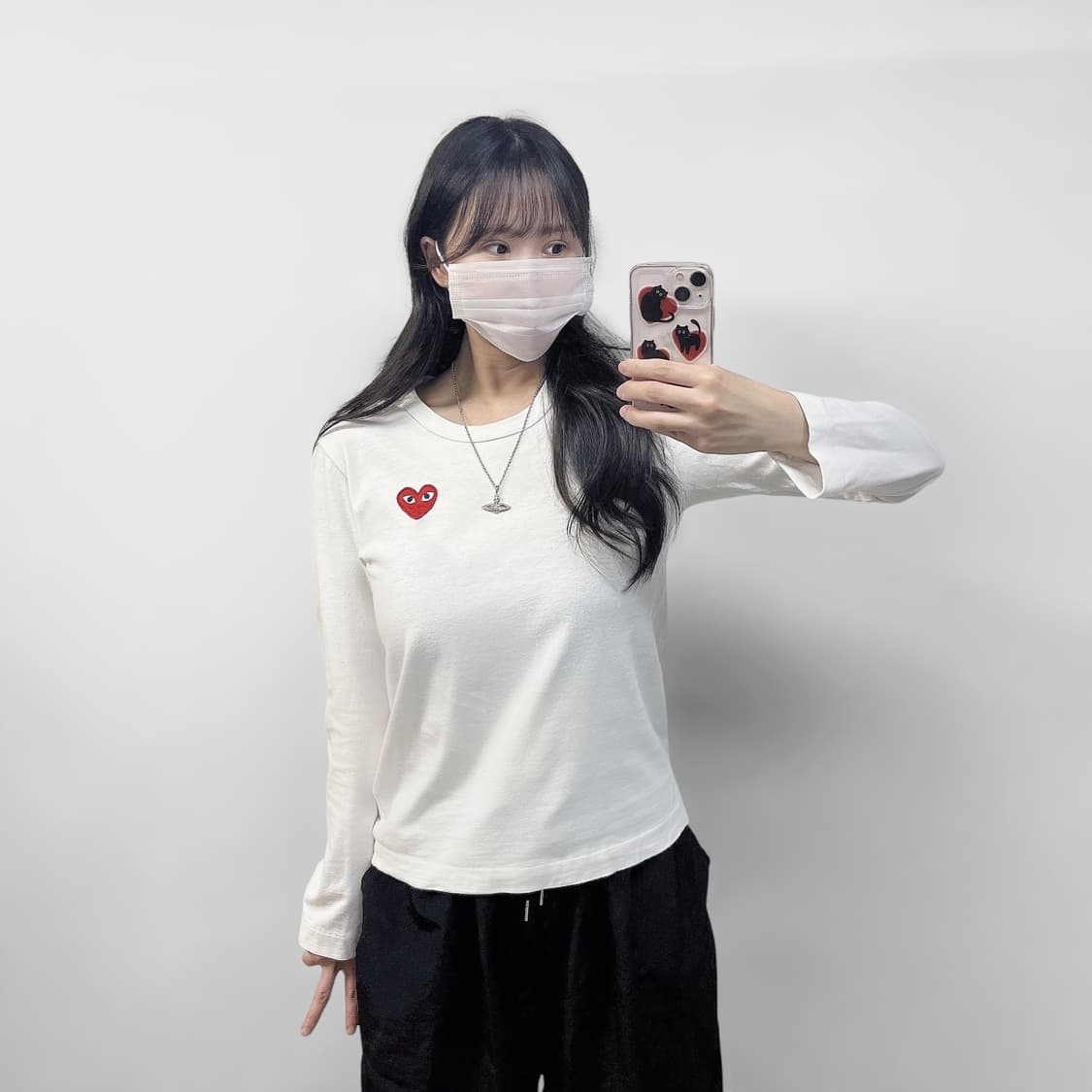 꼼데가르송 하트 와펜 롱슬리브 화이트 상품이미지1
