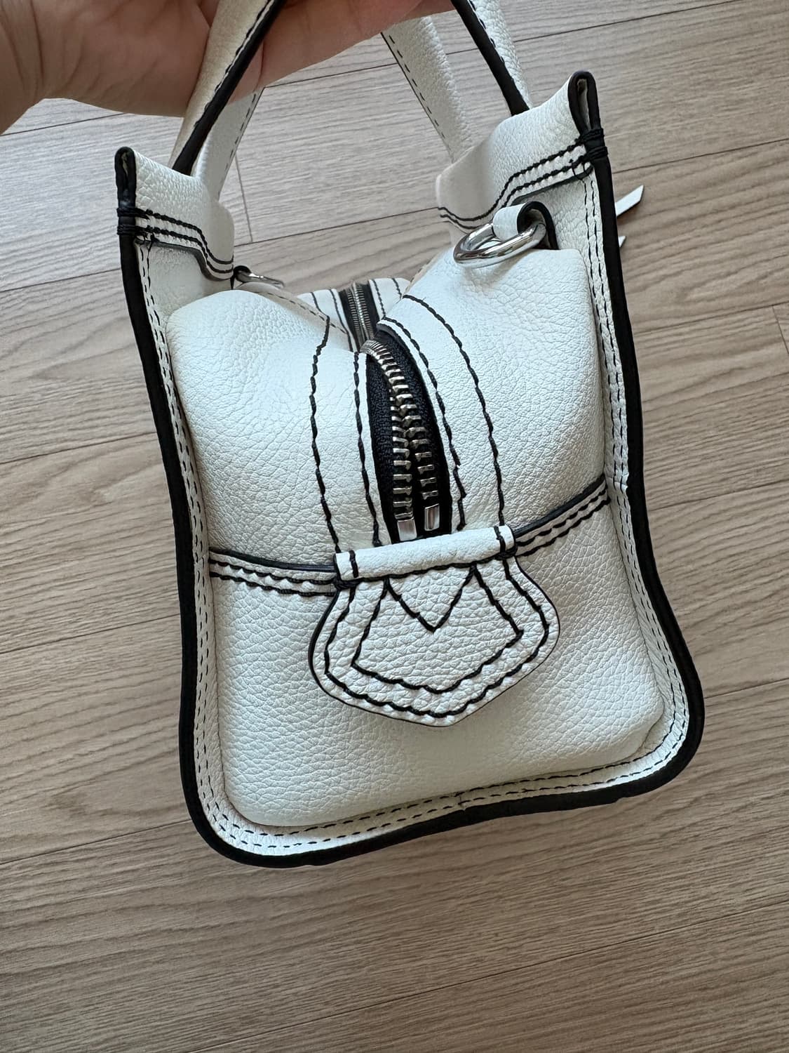 마크제이콥스 미니 크루져 가방  상품이미지4