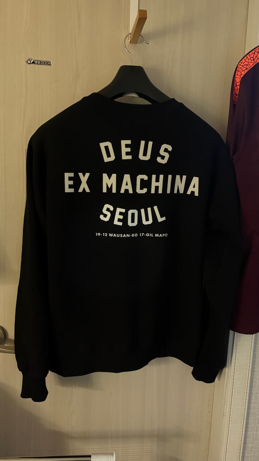 [xl]데우스 엑스 마키나 서울 어드레스 크루넥 블랙 상품이미지2