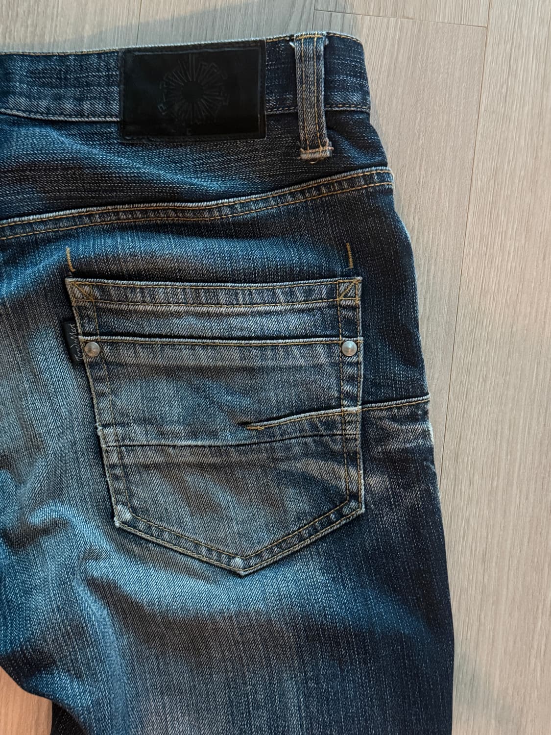 Tornado mart flared jeans 상품이미지8