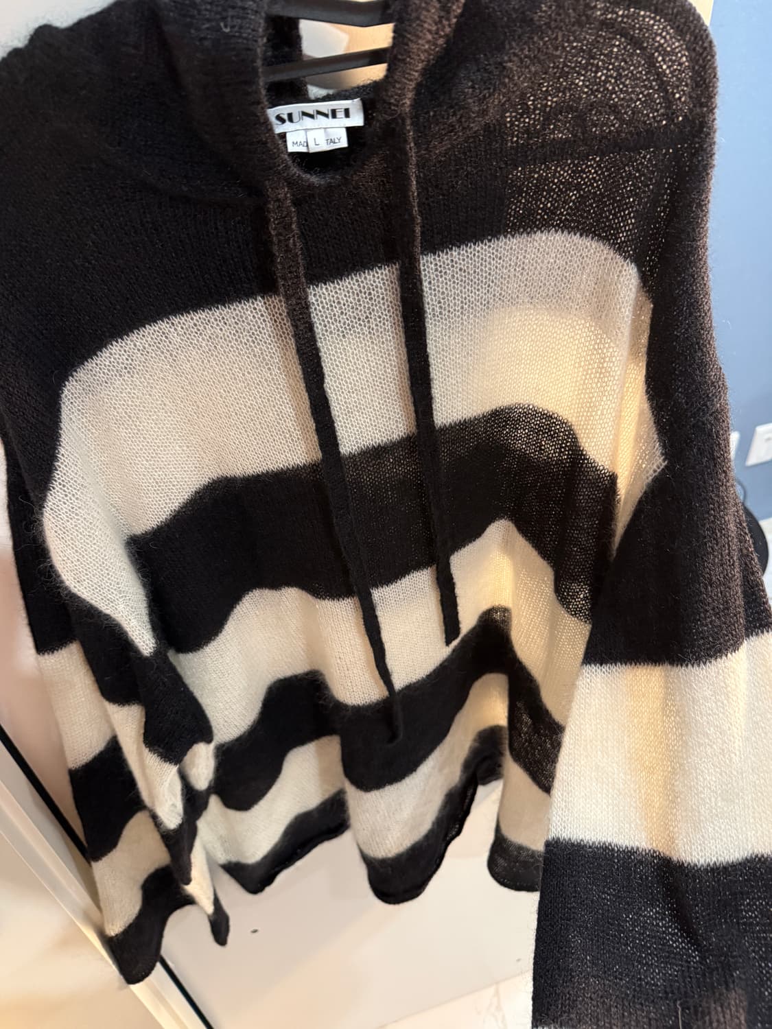 써네이 스트라이프 니트 후드 - 블랙:화이트 상품이미지2