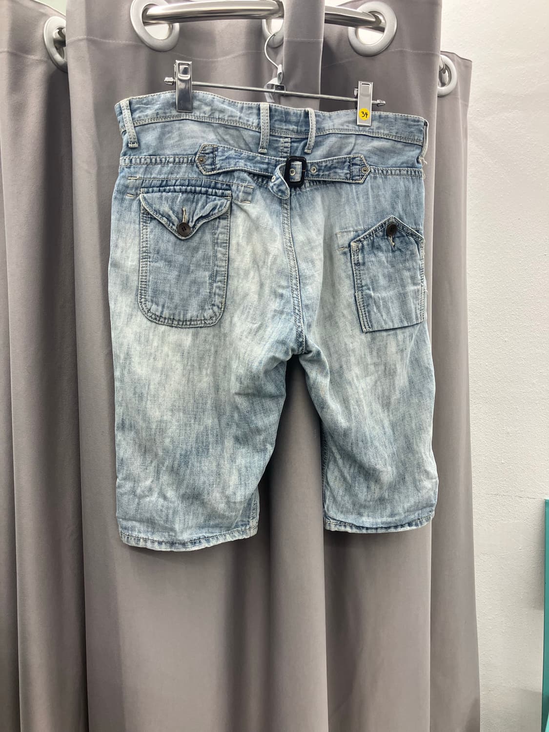 알뉴볼드 데미지 연청 하프 데님팬츠 상품이미지5