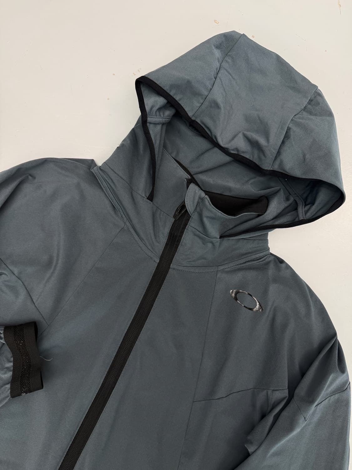 오클리 루즈핏 하이넥 텍티컬 후드 바람막이 자켓 상품이미지4