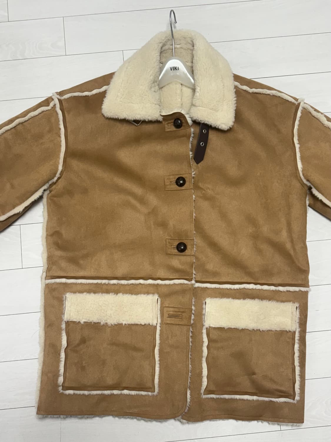 누아르나인 무스탕 상품이미지2