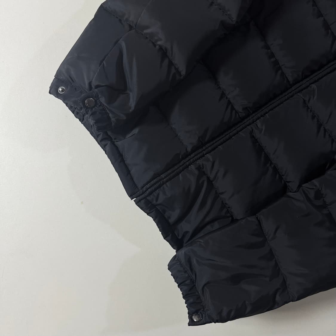 [46/당일출고]프라다 삼각로고 패딩 상품이미지2