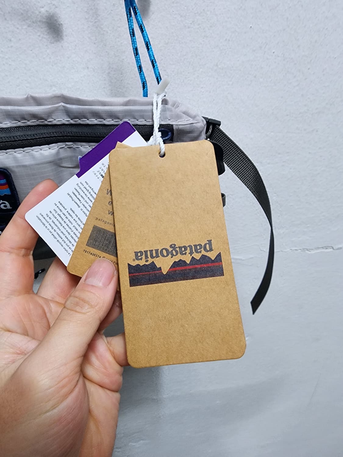 (새상품) 파타고니아 블랙/그레이 2개 울트라라이트 사코슈 크로스백 상품이미지4