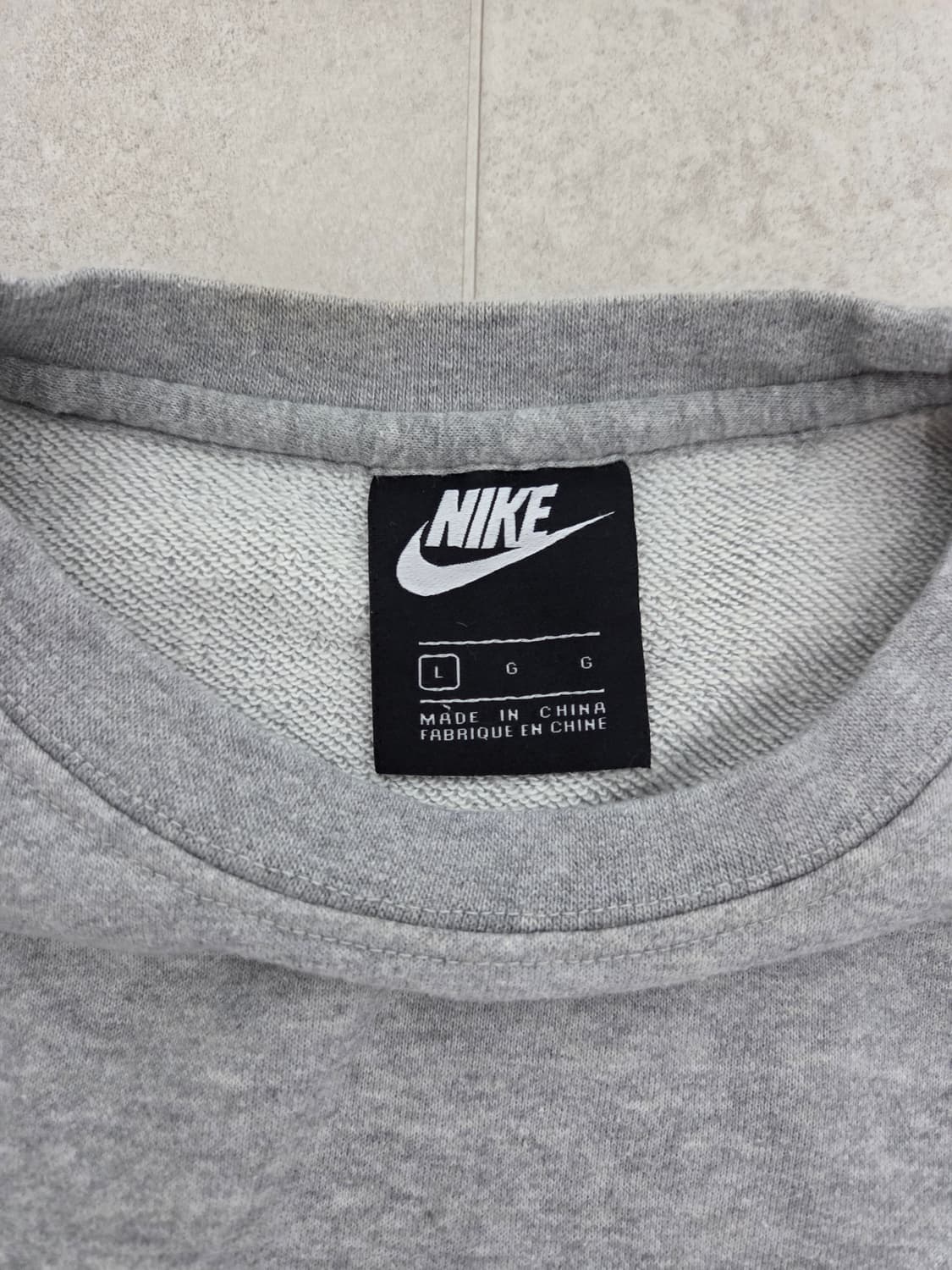 나이키(NIKE) 스포츠웨어 클럽 플리스 맨투맨 그레이 상품이미지2