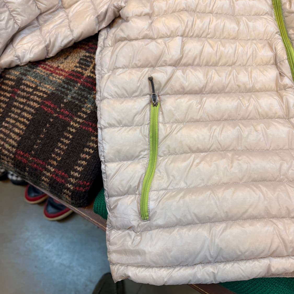 2010 파타고니아 다운 스웨터 스페셜 에디션 경량 패딩 상품이미지2