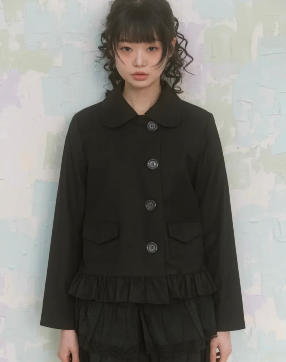나이엔 도트 버튼 프릴 자켓 상품이미지1