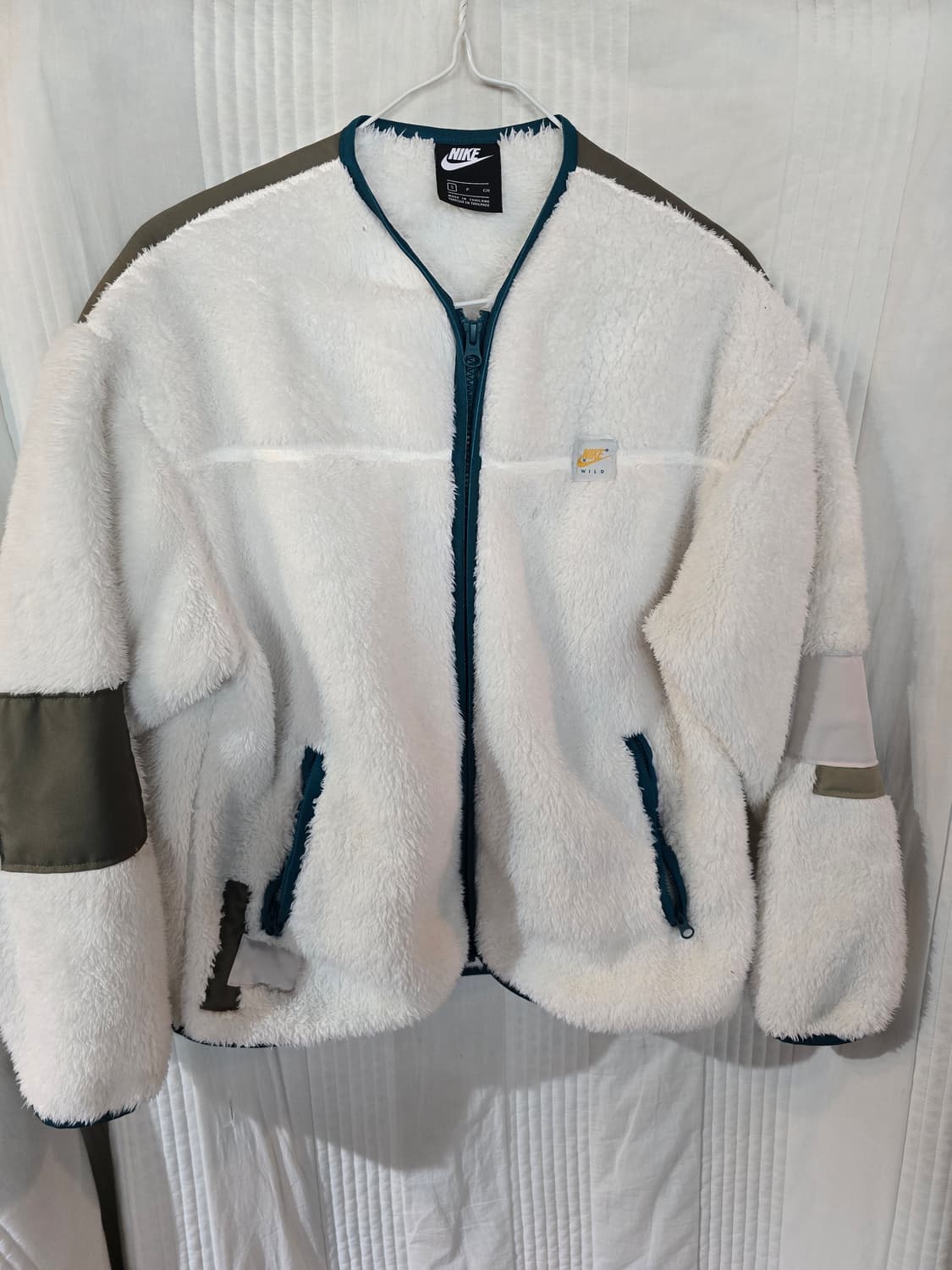 나이키 WILD 뽀글이 플리스 화이트 상품이미지3