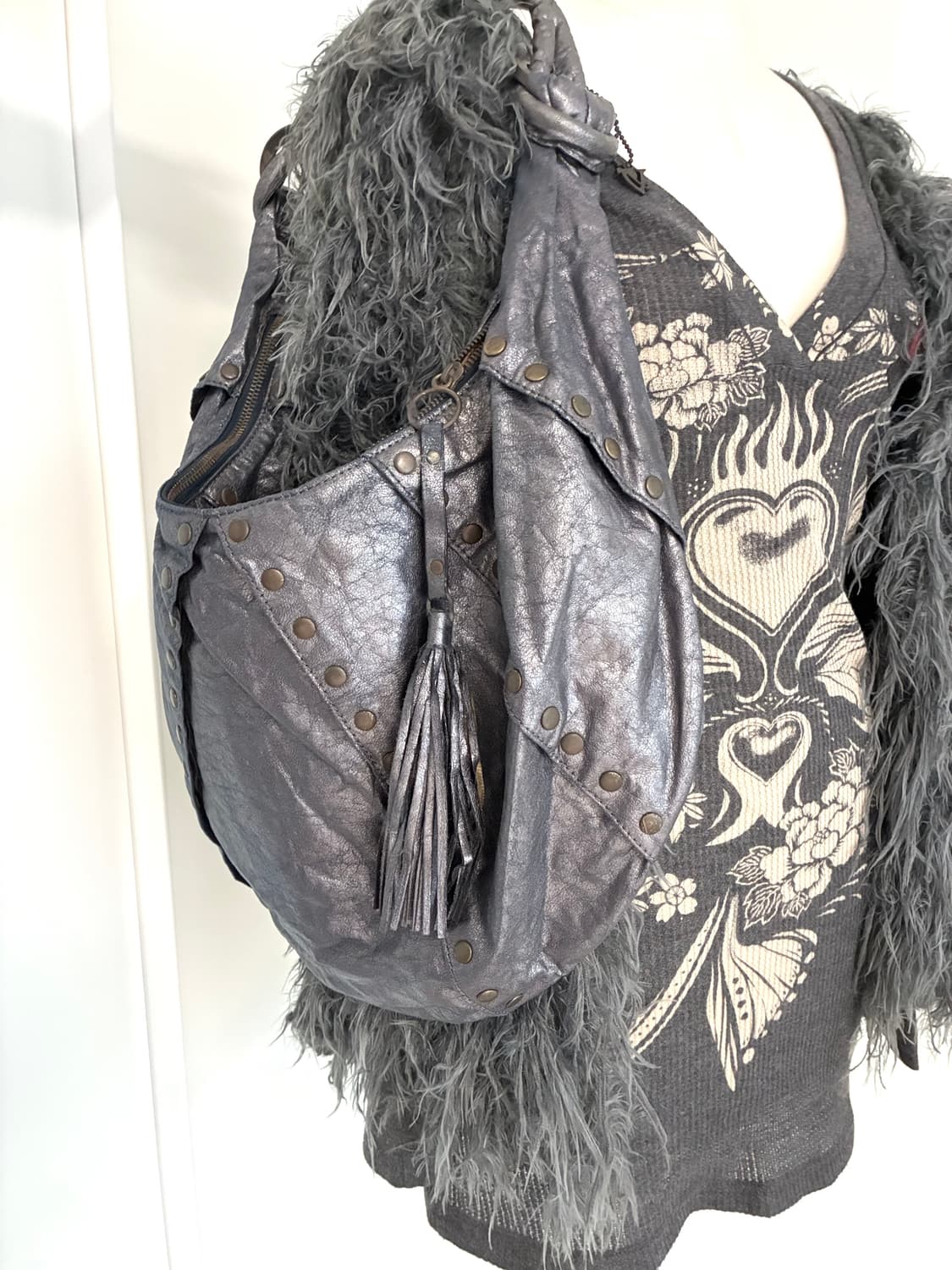 스터드 빅 숄더백 상품이미지7