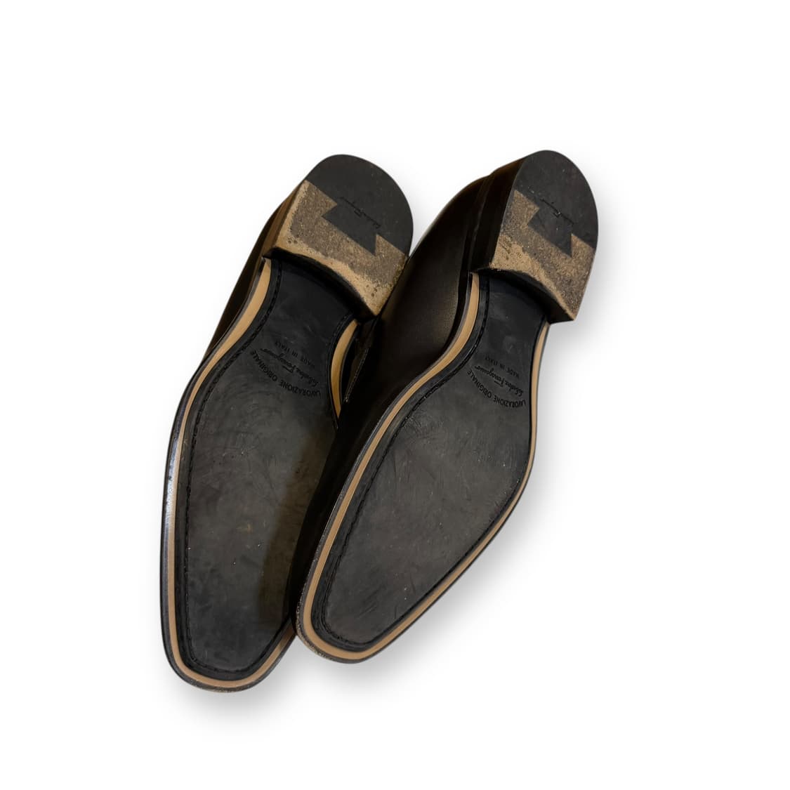 살바토레 페라가모 파로스 송아지 가죽 로퍼 상품이미지6