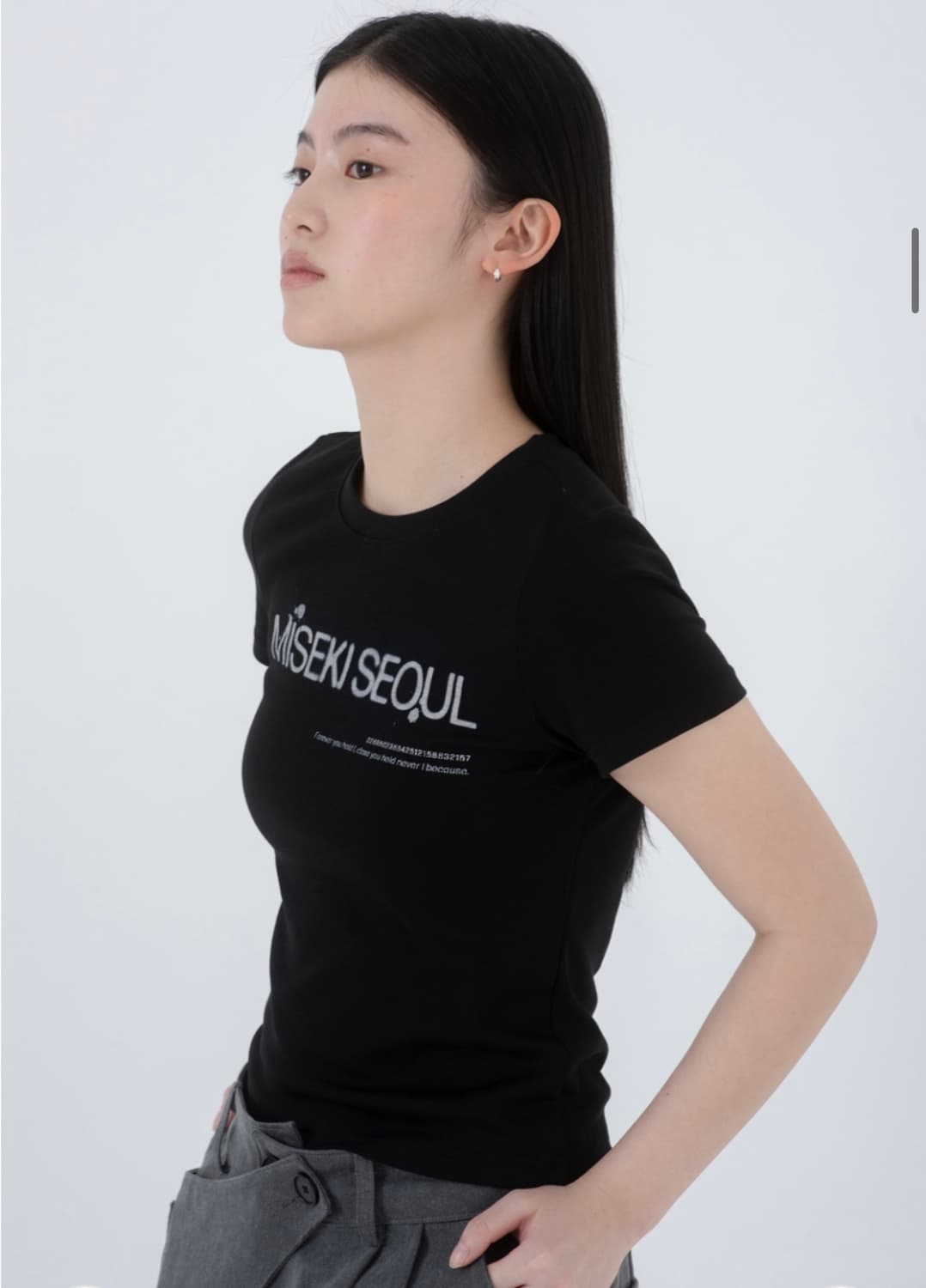 미세키서울 로고 숏 슬리브 반팔 티서츠 블랙 상품이미지1