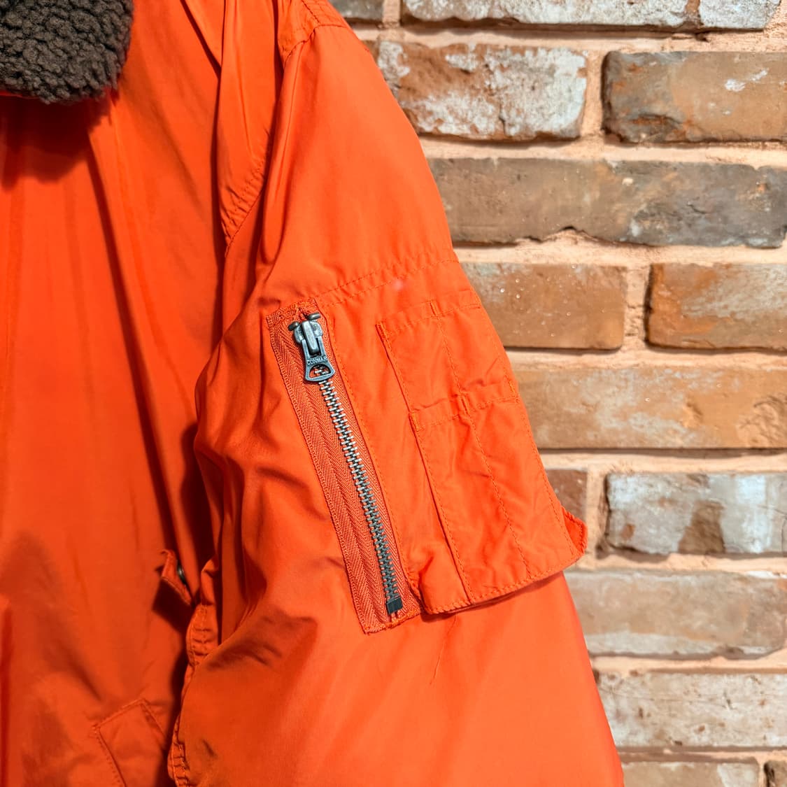 폴로 랄프로렌 B-15 다운 점퍼 상품이미지3