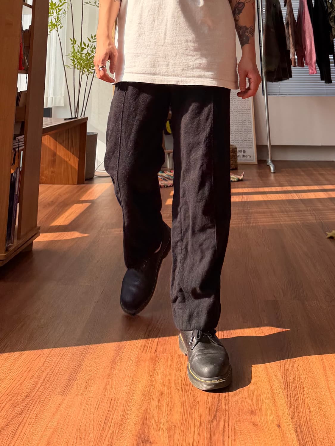 솔리드옴므 22FW 우영미 울 팬츠 상품이미지3