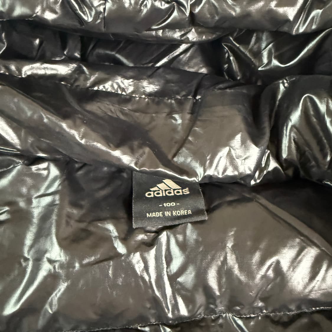 아디다스 실버 글로시 로고 구스다운 경량패딩 L 상품이미지5