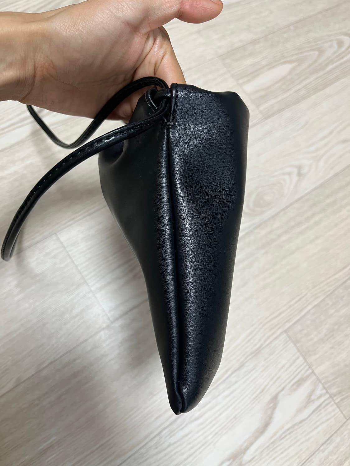 낫띵리튼 넬라스트랩백 블랙 라지 상품이미지5