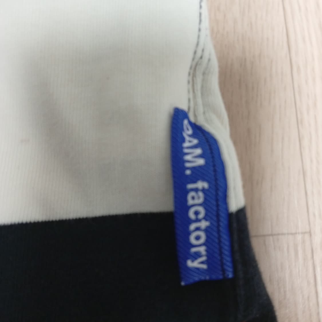 아웃스탠딩 스트라이프 럭비 티셔츠 L 상품이미지4