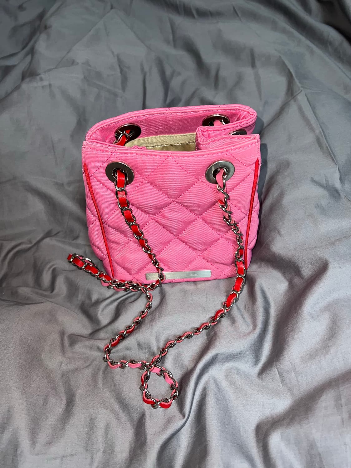 마뗑킴 퀼팅 버켓 미니백 핑크 상품이미지5