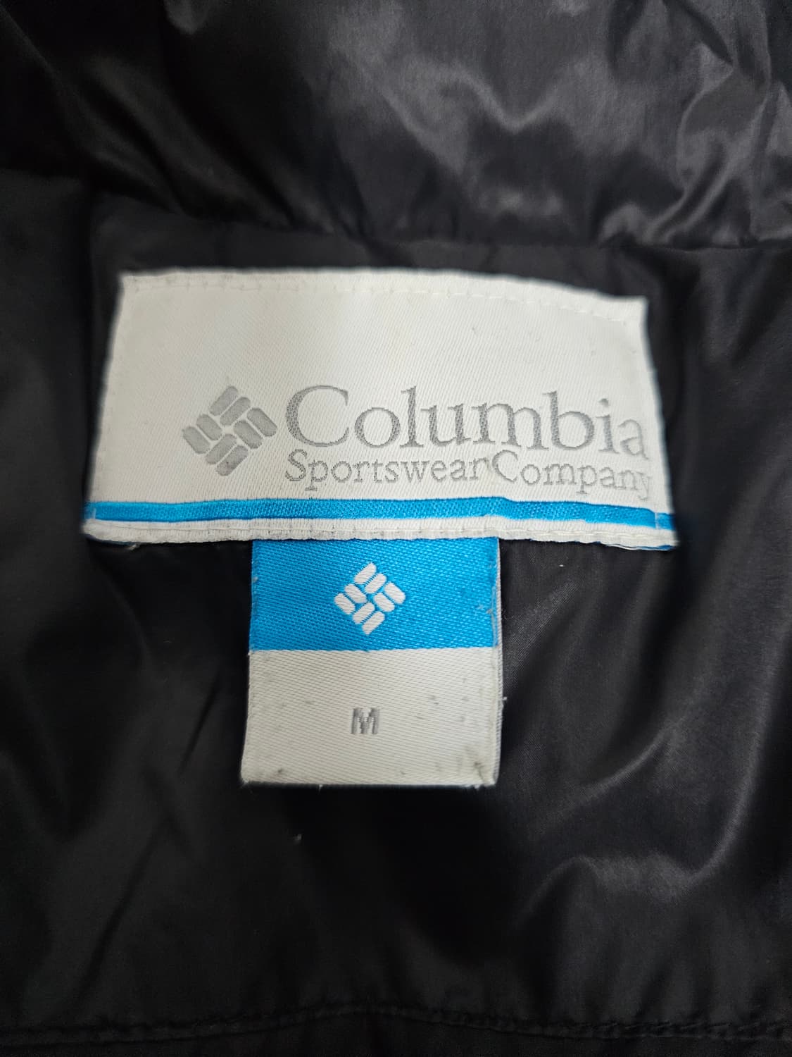 컬럼비아 푸퍼 숏패딩 M 100가능 상품이미지3