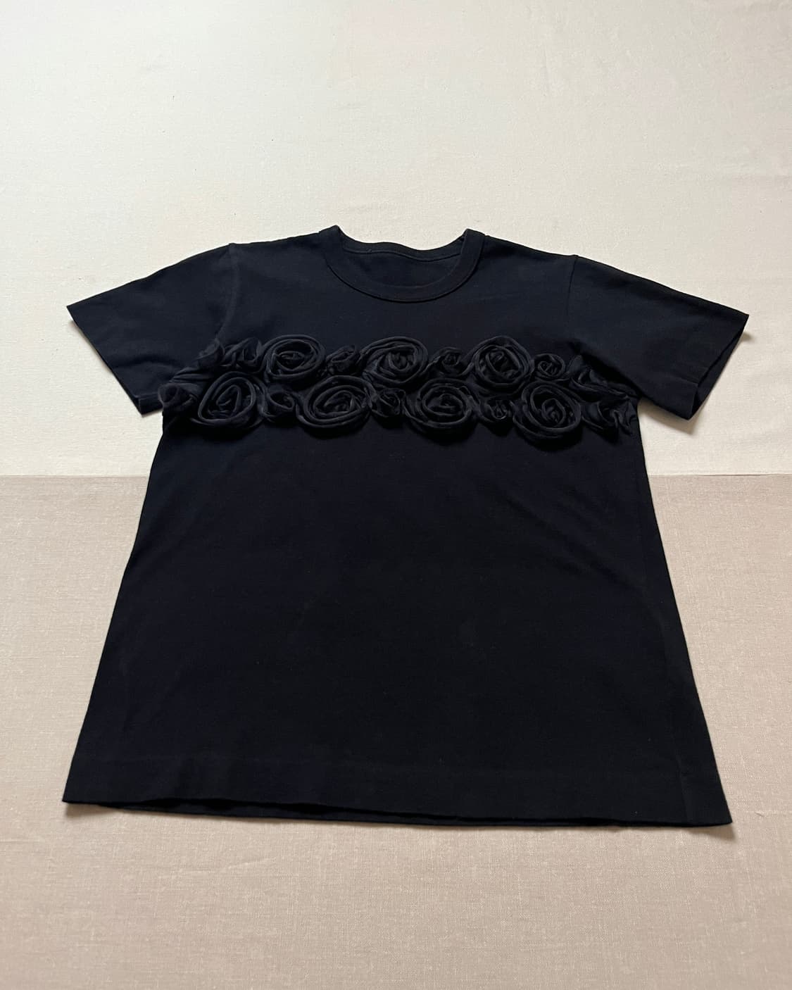 꼼데가르송 로즈 레이스 티셔츠 comme des garcons black 상품이미지3