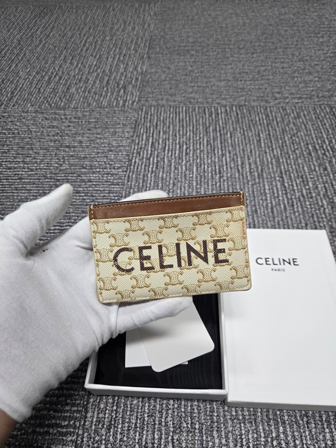 [특가][정품]셀린느 트리오페 카드지갑 상품이미지1
