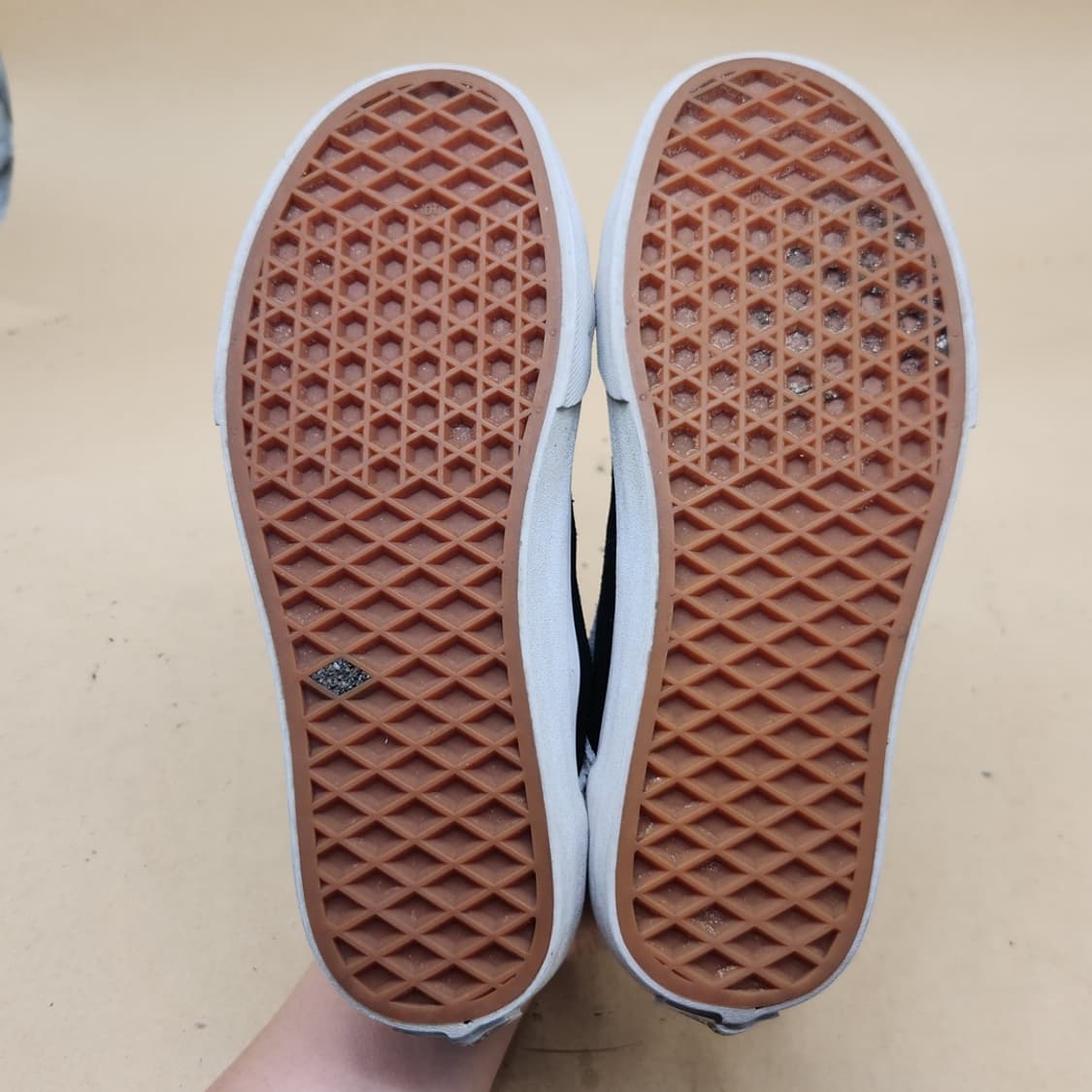 반스 램핑 스니커즈 220 상품이미지3