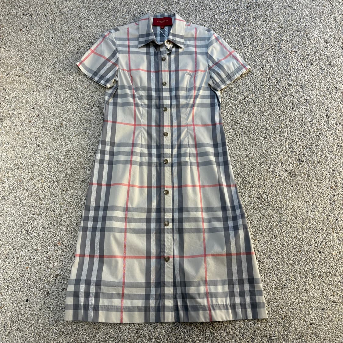 버버리 원피스 상품이미지1