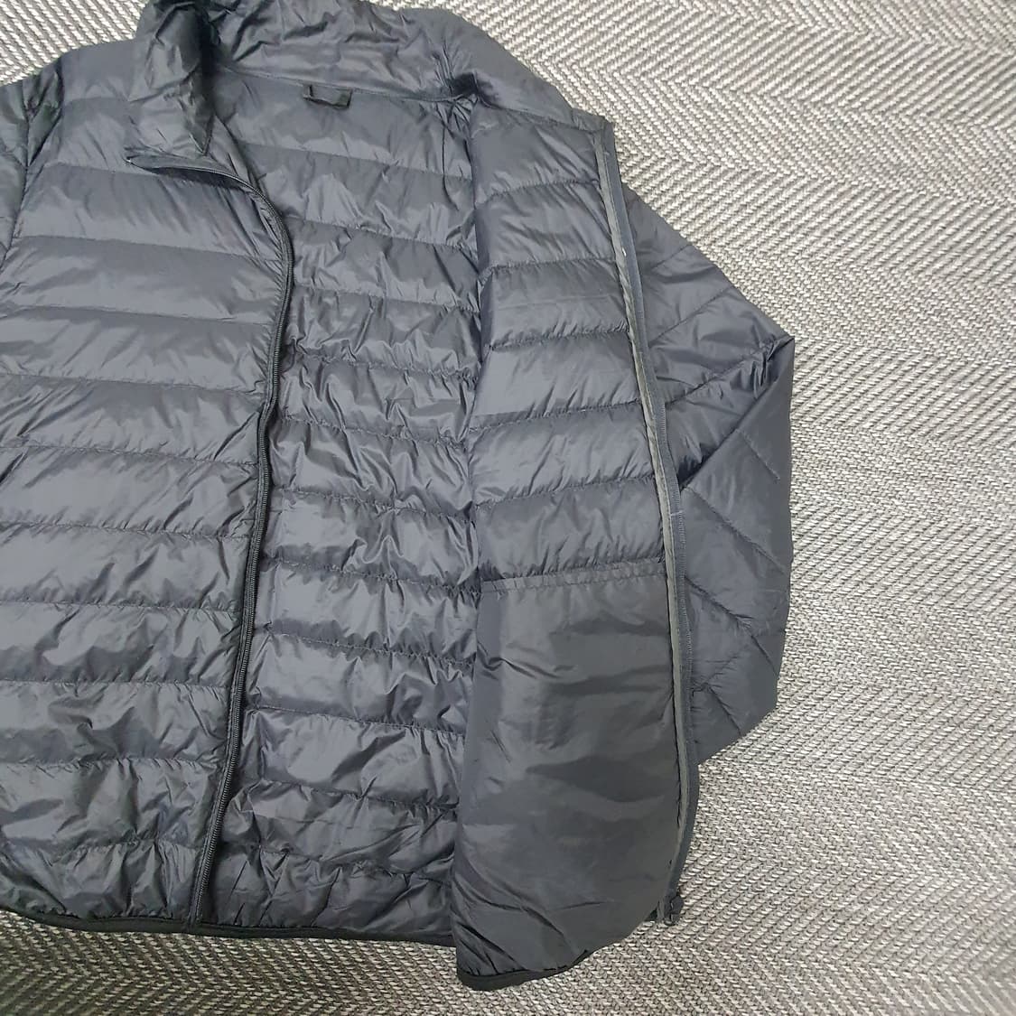 심플한 오리털 경량패딩 자켓 남자115 상품이미지5