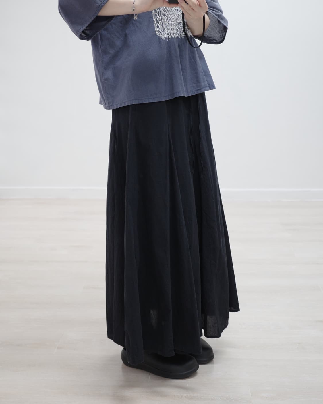 Black A-line skirt 상품이미지4