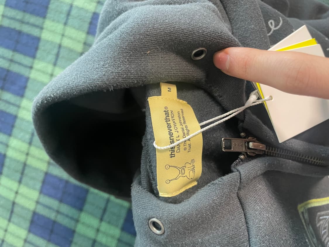 디스이즈네버댓 다니엘존스턴 후드집업 상품이미지4