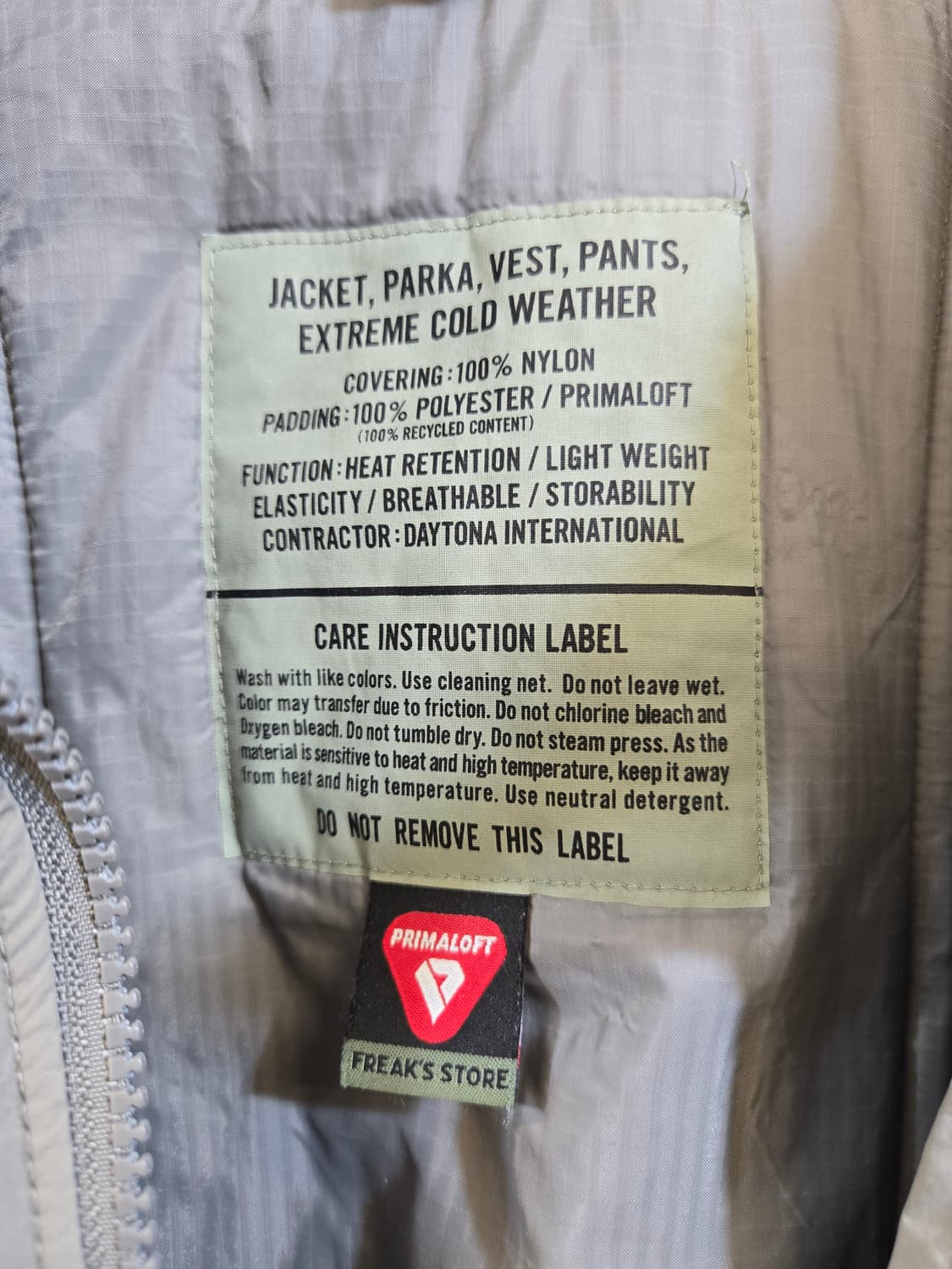 프릭스 스토어 madin u.s.a 레벨7 프리마로프트 자켓 L 상품이미지2